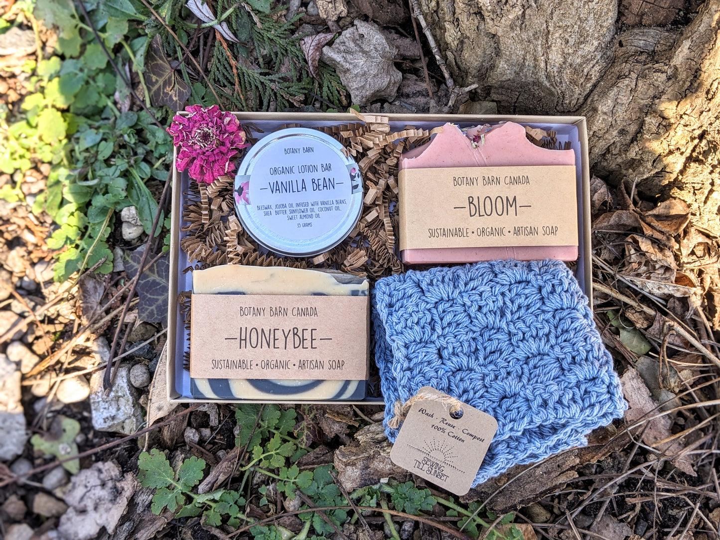Natural Gift | Canadian Made Organic Soap, Lotion Bar & Blue Washcloth