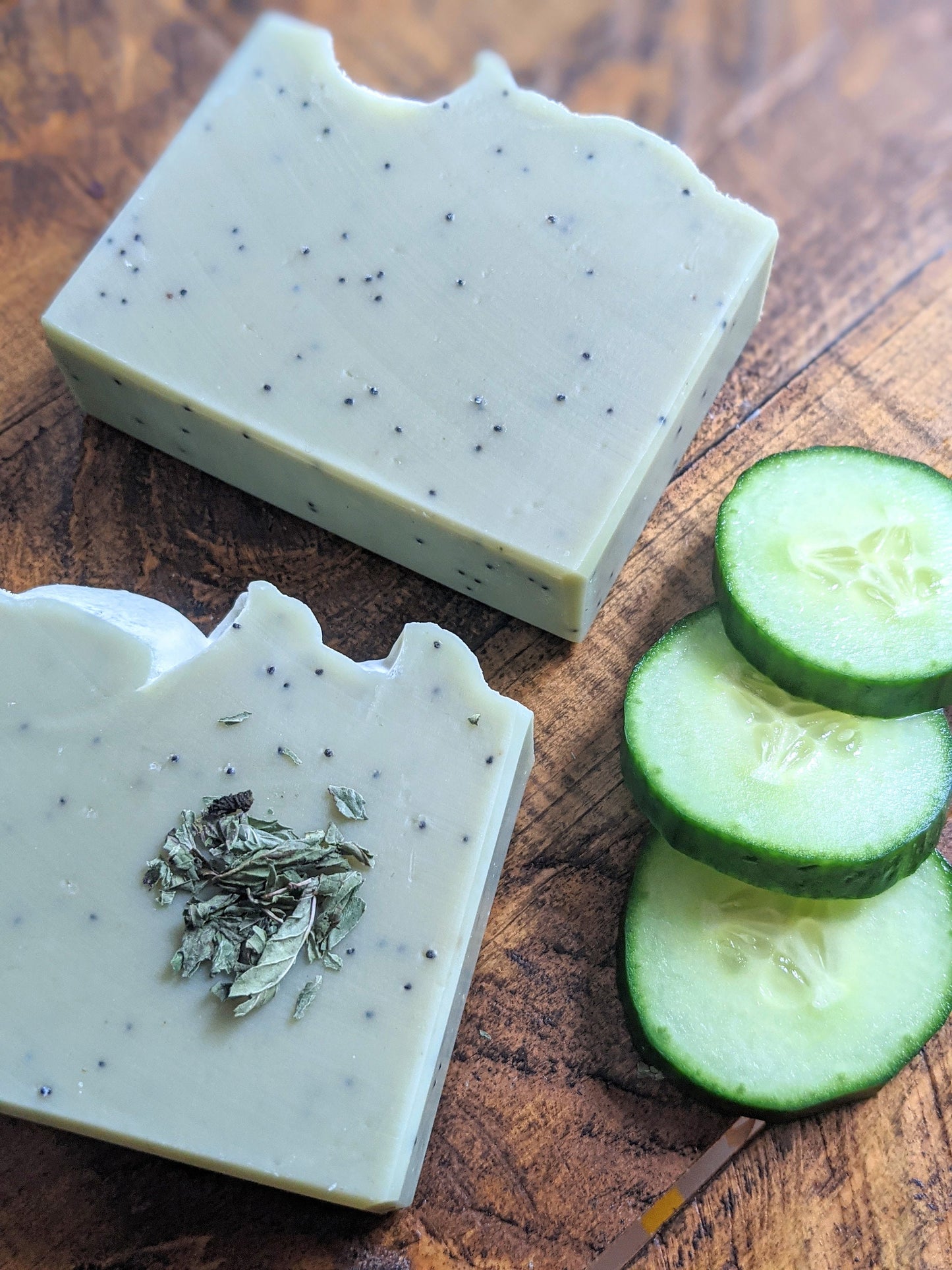 Natural Soap | CUCUMBER MINT - Rosemary, Peppermint & Spearmint with Poppy Seeds