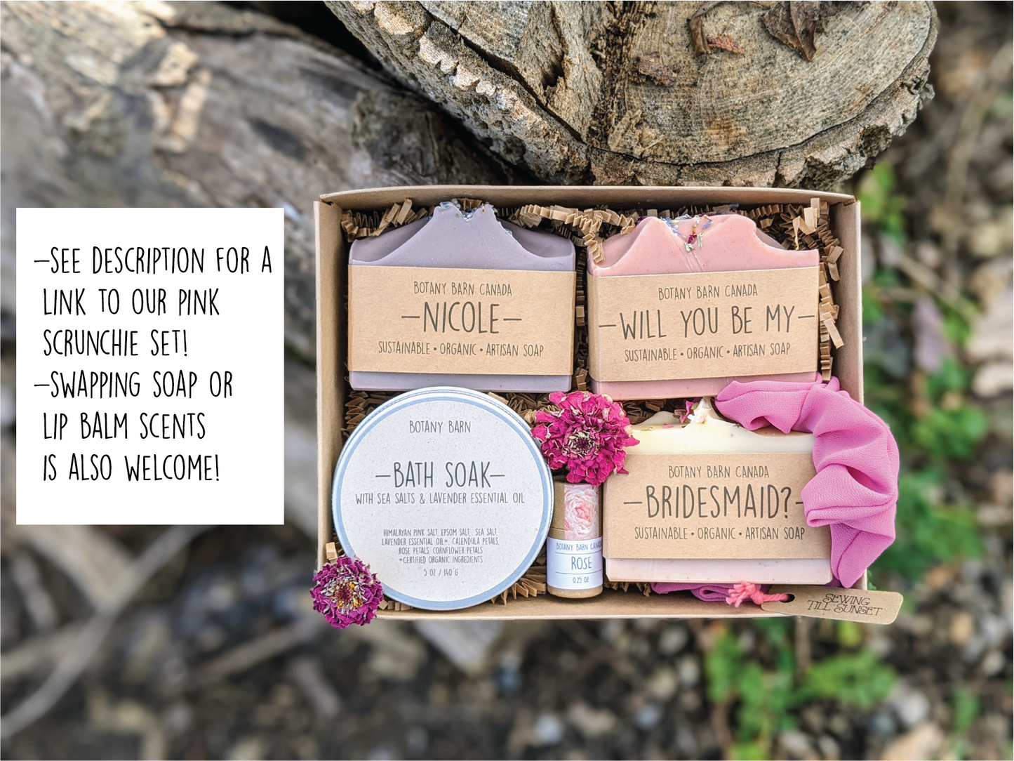 Boîte de proposition de demoiselle d’honneur personnalisée avec étiquettes de savon personnalisées, baume à lèvres fait à la main, beurre corporel et chouchou